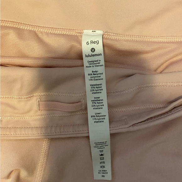 SOLD Lululemon Speed Up Shorts 2.5” - Picture 9 of 9